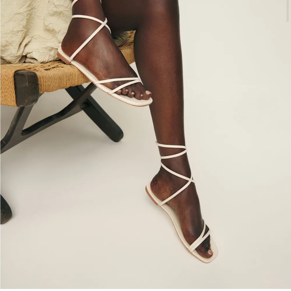 Reformation Magalie Flat sandal size 6.5